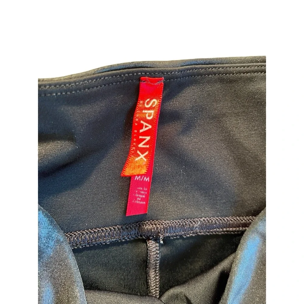 Spanx Women Black Skinny Leggings‎ Medium 21555 Shiny